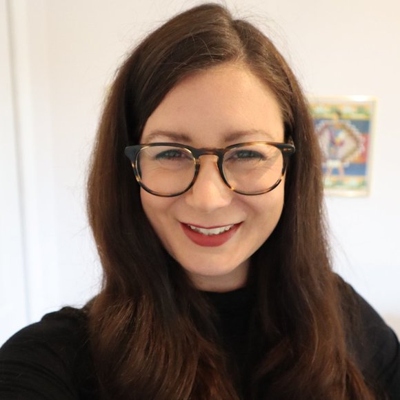 Meet your Posher, Tracy - Picture 3 of 3